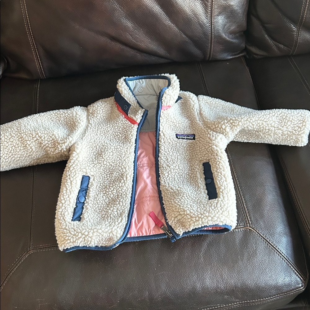 12-18 months reversible Patagonia Tribble’s jacket - Picture 3 of 4
